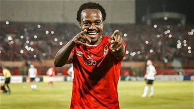 بيرسي تاو يكشف بشكل نهائي موقفه من الرحيل عن الأهلي 