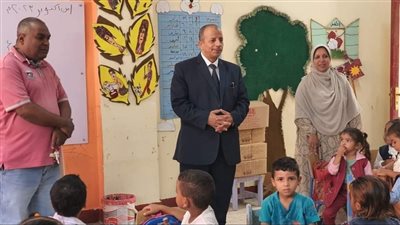 وكيل تعليم الأقصر يتفقد مدارس إدارة إسنا التعليمية