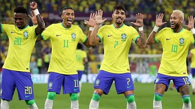 نيمار وفينيسيوس على رأس المرشحين للفوز بجائزة أفضل لاعب برازيلي