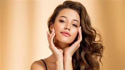 جل طبيعي لتوريد وترطيب البشرة وتفتيحها 