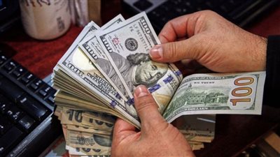 سعر الدولار مقابل الجنيه المصري ببداية تعاملات اليوم الأربعاء 11 أكتوبر 2023