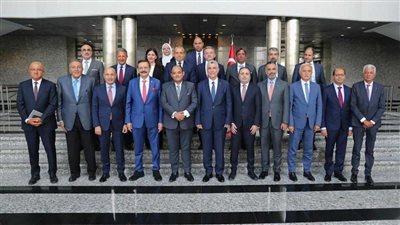 وزير التجارة يتوجه لإسطنبول للمشاركة في الدورة الرابعة للمنتدى الاقتصادي التركي الأفريقي