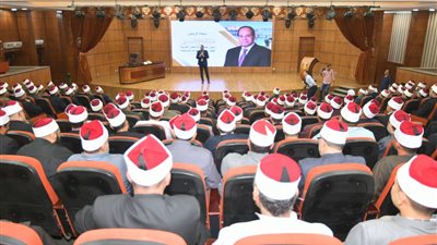 أئمة الأوقاف ومحافظ الدقهلية يفتتحان برنامج البناء الثقافي