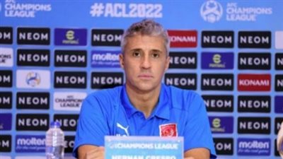 الدحيل القطري يعلن رحيل مدربه الأرجنتيني كريسبو