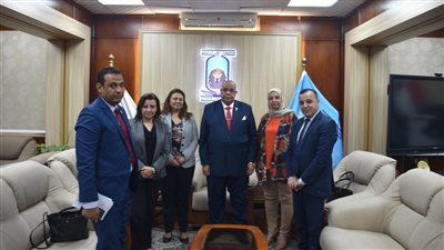 رئيس جامعة الأقصر يبحث الاستعدادات النهائية لافتتاح مركز التطوير الوظيفي رسميًا