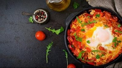 طريقة عمل الشكشوكة، وجبة غذائية متكاملة وسهلة التحضير 