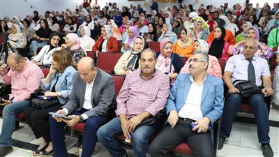 صرف الإسكندرية تحتفل بتخرج دفعة من مكلفات الخدمة العامة 