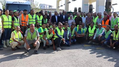 محافظ الدقهلية يشهد اصطفاف معدات مجابهة إدارة الأزمات والكوارث