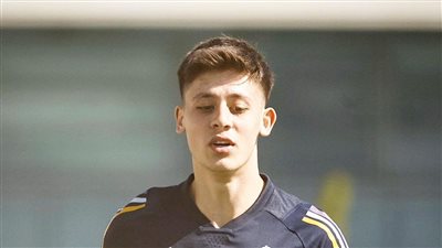 جولير لاعب ريال مدريد يعود إلى التدريبات بعد تعافيه من الإصابة 