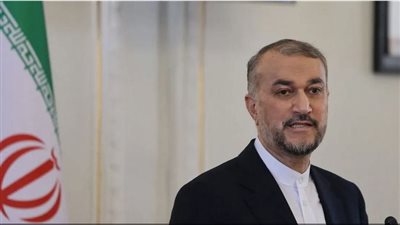 موقف إيران من فتح جبهات جديدة ضد إسرائيل، وزير خارجيتها يوضح