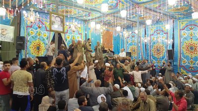 اتينا رحابك يا شيخ العرب، منشدون في حضرة السيد البدوي (فيديو)