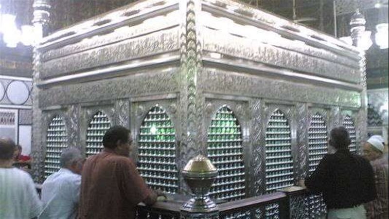 المشهد الحسينى بالقاهرة،فيتو