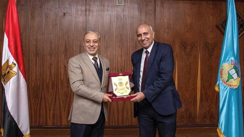  عالم بجامعة طنطا