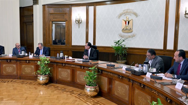 اجتماع برئاسة الدكتور
