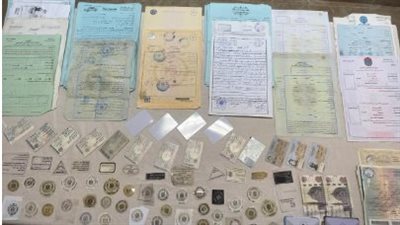 ضبط تشكيل عصابى بالجيزة لتزوير المحررات الرسمية وتقليد الأختام الحكومية 
