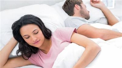 تفسير حلم خيانة الحبيبة في المنام وعلاقته بالفشل والقلق والتوتر 