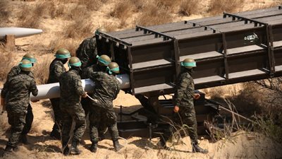 القسام تستهدف مقر قيادة المنطقة الشمالية لجيش الاحتلال بصاروخ عياش 250 (فيديو)