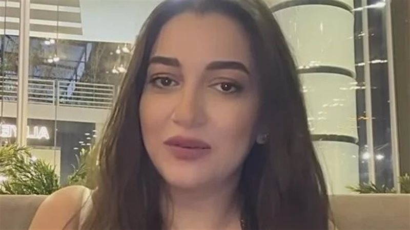 طليقة تامر عاشور،
