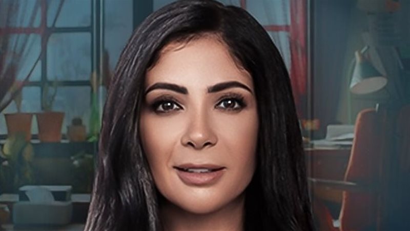 الفنانة مني زكي،