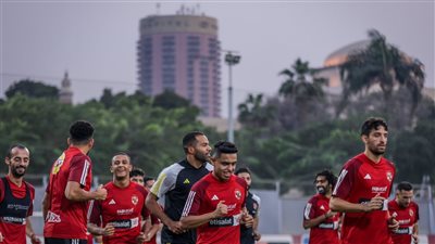الأهلي يستأنف تدريباته غدا استعدادا لمواجهة سيمبا التنزاني 