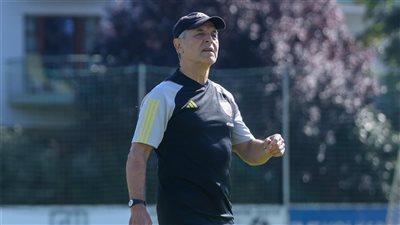 كولر يعلن قائمة الأهلي استعدادا لمواجهة سيمبا التنزاني 