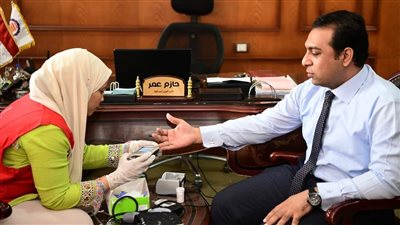 نائب محافظ قنا يتفقد الأعمال الإنشائية للمركز التكنولوجي بالديوان العام