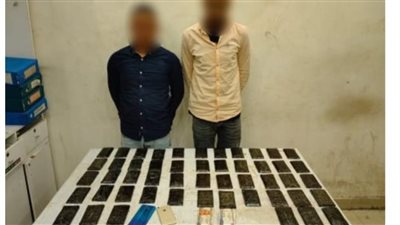 ضبط عاطلين بحوزتهما 115 فرش حشيش في الأميرية