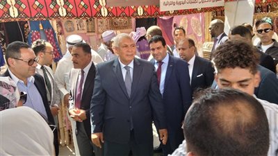 الزملوط وضيوف الوادي الجديد يفتتحون الملتقى التسويقي المصري الثالث للتمور