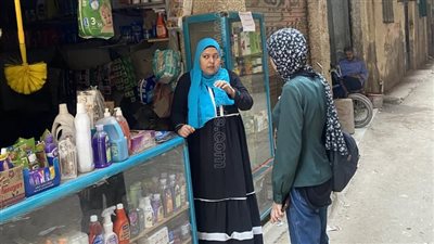 مقتل طفلين على يد جدتهما بالطالبية.. شهود عيان: المتهمة مريضة نفسيًّا.. والأب حاول تبرئة والدته من الجريمة (صور)