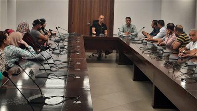 رئيس جهاز القاهرة الجديدة يلتقي سكان المدينة لبحث شكواهم ومطالبهم