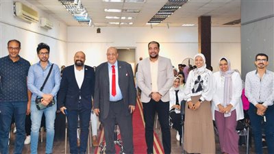 رئيس جامعة الأقصر يشهد فعاليات اللقاء التعريفي بمركز الدراسات الحرة