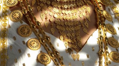 أسعار الذهب تشتعل، المؤشر الرئيسي بالبورصة المصرية يقترب من 2850 جنيها، وهذا تأثير كلمة رئيس الاحتياطى الفيدرالى على سوق المعدن الأصفر 