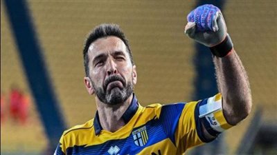 بوفون وإبراهيموفيتش على رأس قائمة اللاعبين المعتزلين في 2023