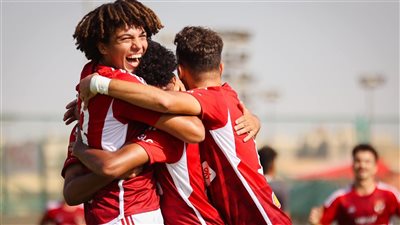 الأهلي يفوز على المقاولون العرب 1/3 في دوري الجمهورية 2003