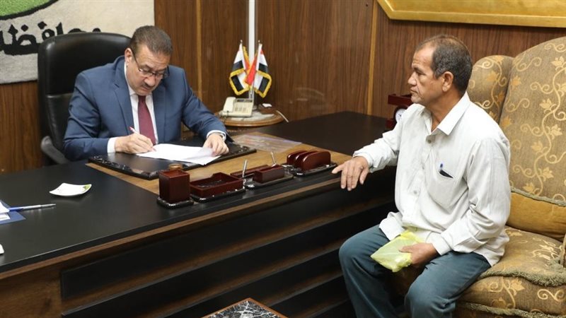 محافظ المنوفية خلال