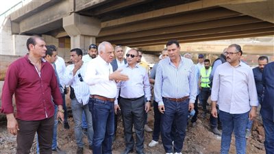 محافظ الجيزة يتابع نسب التنفيذ بأعمال تطوير وتأهيل طريق وترعة المريوطية (صور) 