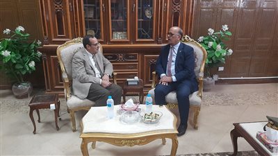 محافظ شمال سيناء يستقبل السفير التونسي والوفد المرافق له خلال زيارته العريش