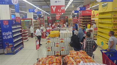  كواليس اليوم الرابع من المبادرة الحكومية لخفض الأسعار، إشادات بدور الغرف التجارية.. ومطالب بضم محال التجزئة الصغيرة