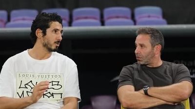 منتخب مصر يختتم تدريباته لمواجهة الجزائر بحضور أحمد حجازي