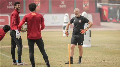 مصدر بالأهلي يكشف ملامح حراسة المرمى الموسم المقبل في غياب الشناوي 