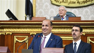 جبالي يشكر رؤساء اللجان الملتزمين، ويوجه رسالة لنائب: أنت محروم من نعمة الجلوس بالقاعة