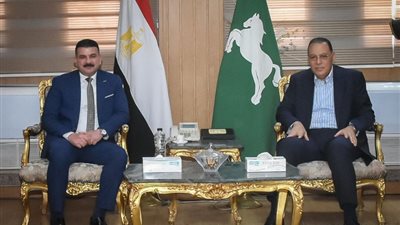 محافظ الشرقية يلتقى مستشار المدير التنفيذى للأكاديمية الوطنية للتدريب 