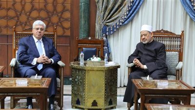 شيخ الأزهر يبحث مع وزير التعليم العالي سبل التعاون في دعم المشروعات المشتركة