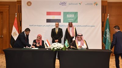 وزير العمل ونظيره السعودي يشهدان توقيع اتفاقية تشغيل برنامج الفحص المهني بين البلدين