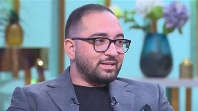 نجل محمد ثروت من ألمانيا بعد شفائه: فضل ربنا عظيم علينا