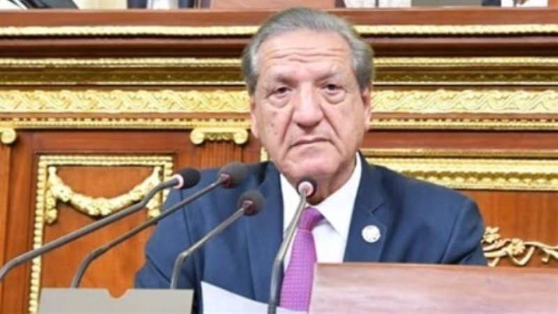فخري الفقي رئيس لجنة
