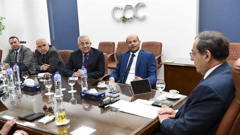 لقاء وزير البترول