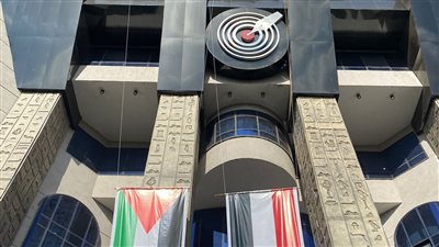 نقابتا الصحفيين والمحامين تتزينان بالعلم الفلسطيني (صور)