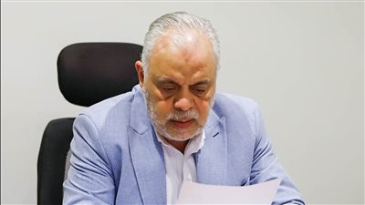 أشرف زكي: جميع الفنانين عاضبون لما يحدث في غزة