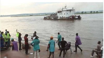 مصرع 47 شخصًا وفقدان آخرين بغرق مركب في نهر بالكونغو الديموقراطية 